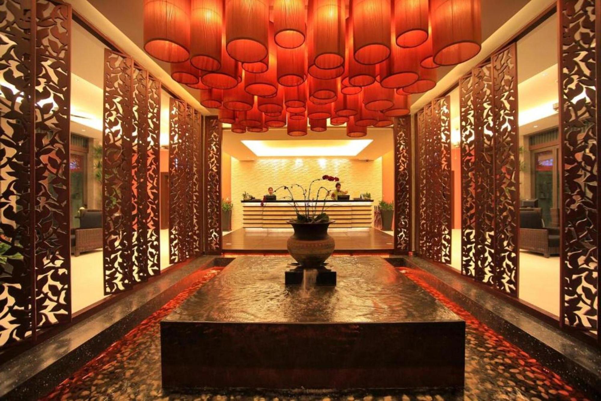 Hotel Club Wyndham Sea Pearl Phuket Patong Exterior foto